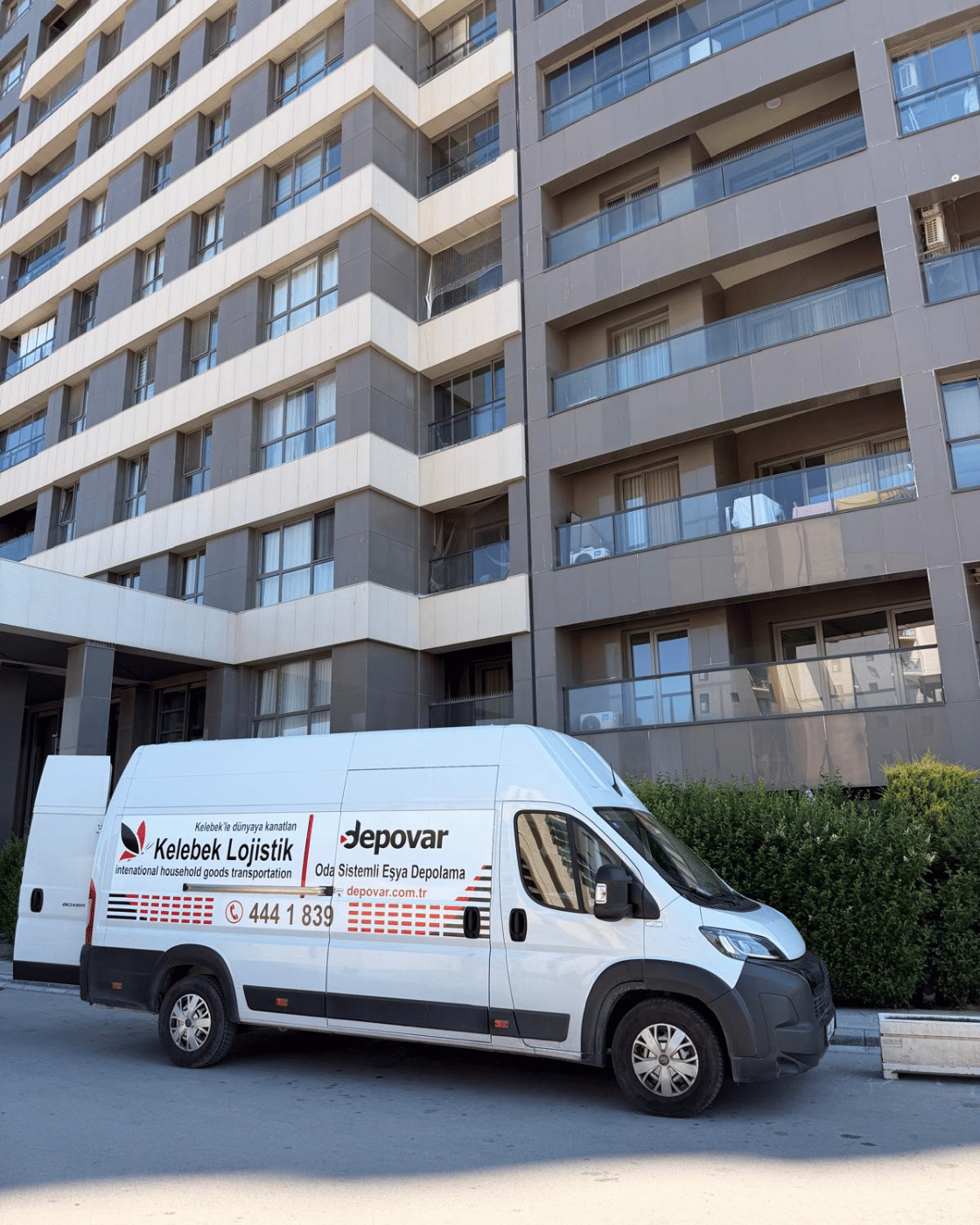 Şirinevler ve Yenibosna için adresten ambalajlı toplama